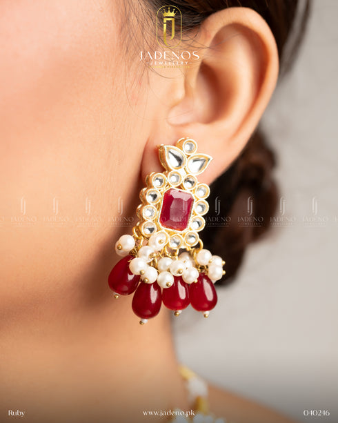 The Sohni Saaj Choker Set with Tika
